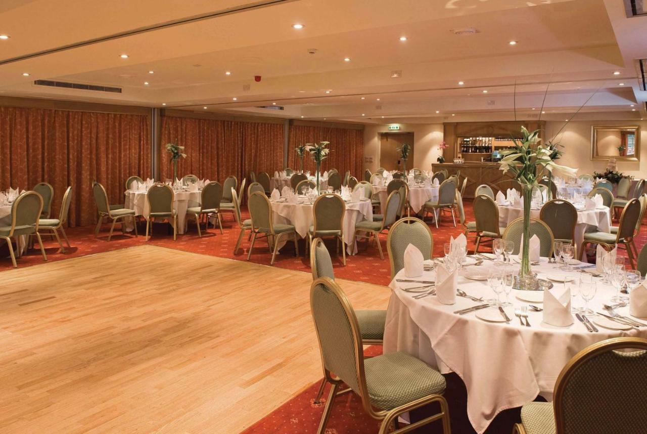 Orton Hall Hotel & Spa بيتربرو المرافق الصورة